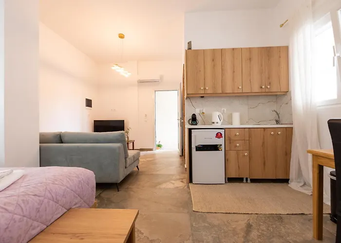 Harmony - Brand New Airport Apt.