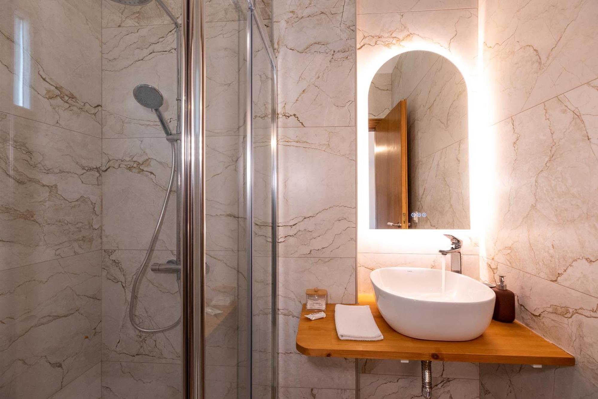 Harmony - Brand New Airport Apt. * Spata (East Attica)